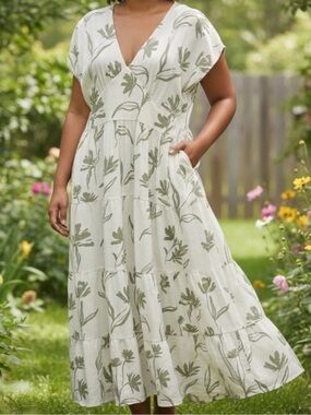 Linen Floral Midi Dress in Sage & Ivory with Pockets Sz Large